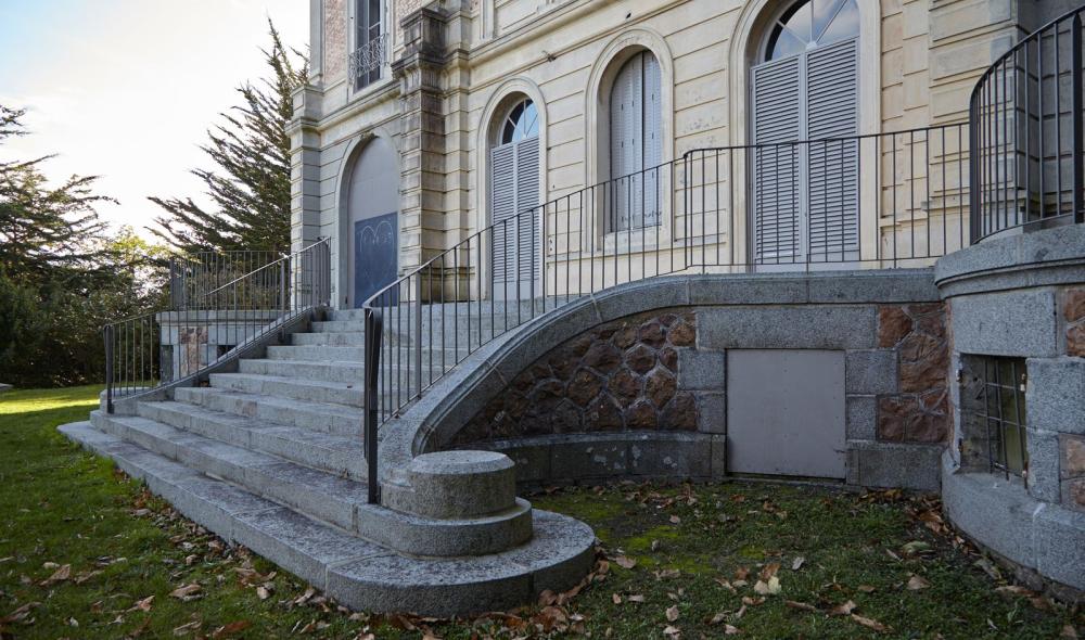 Escalier côté mer © Hervé Beurel